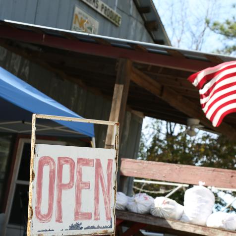 Holland Farms Produce Open sign