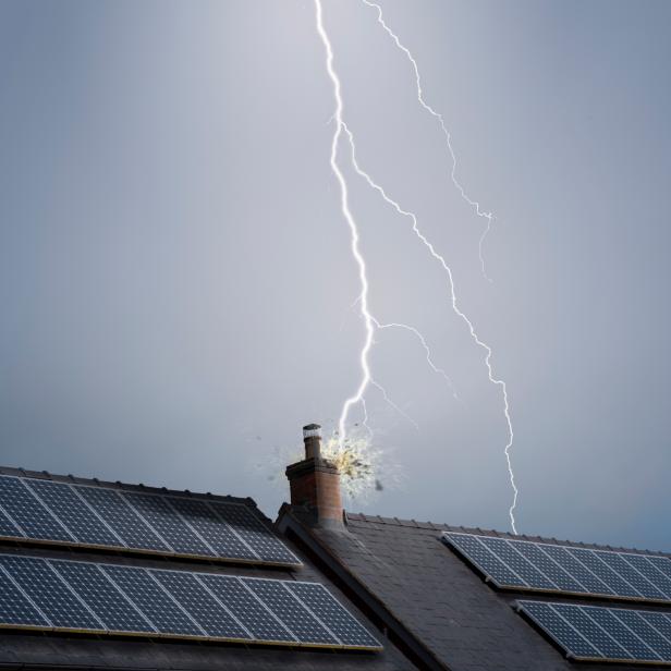 1125711229 Lightning Strike On A House